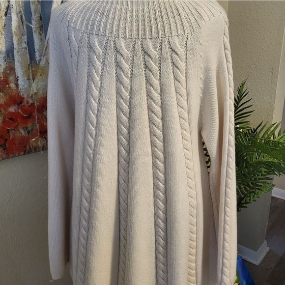 NORDSTROM COLLECTION 100% CASHMERE - Picture 4 of 5